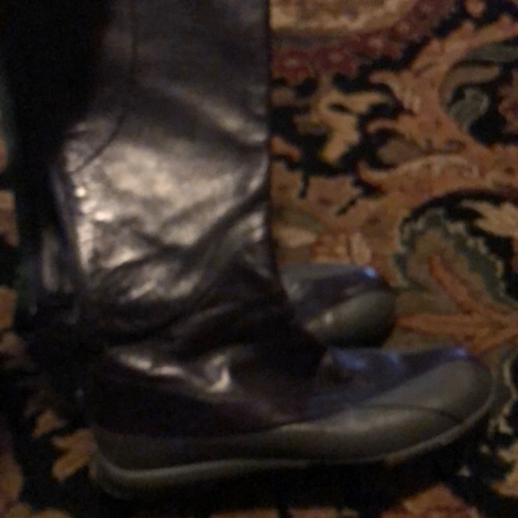 Gently worn - Picture 4 of 7